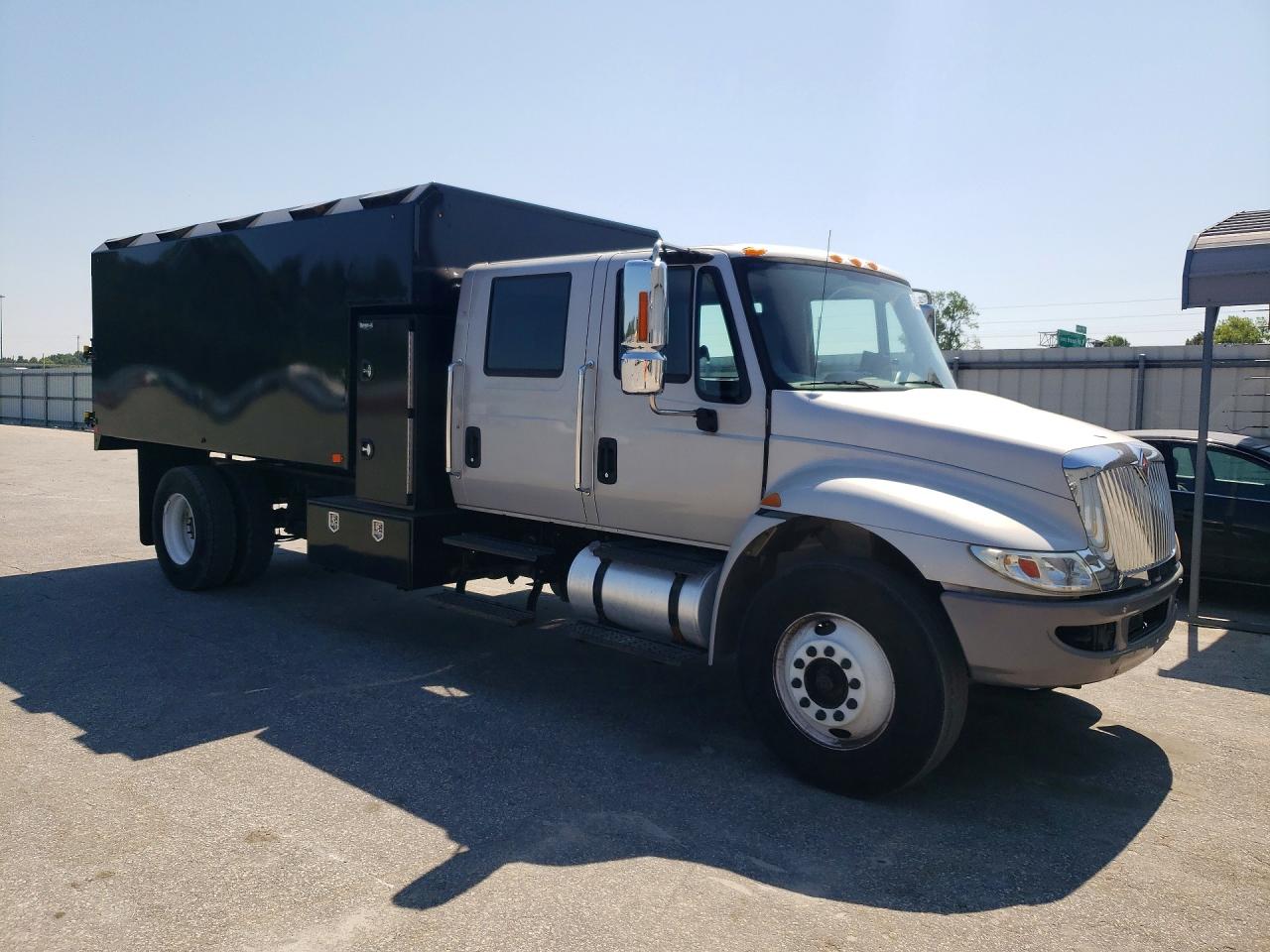 2018 International 4000-Series VIN 1HTMMMMN7JH098419 COPART salvage auction — Minor Dent/Scratches, MO - DEALER ONLY CLEAN TITLE, sold $9,200 on 2026-06-30 (photo 4)