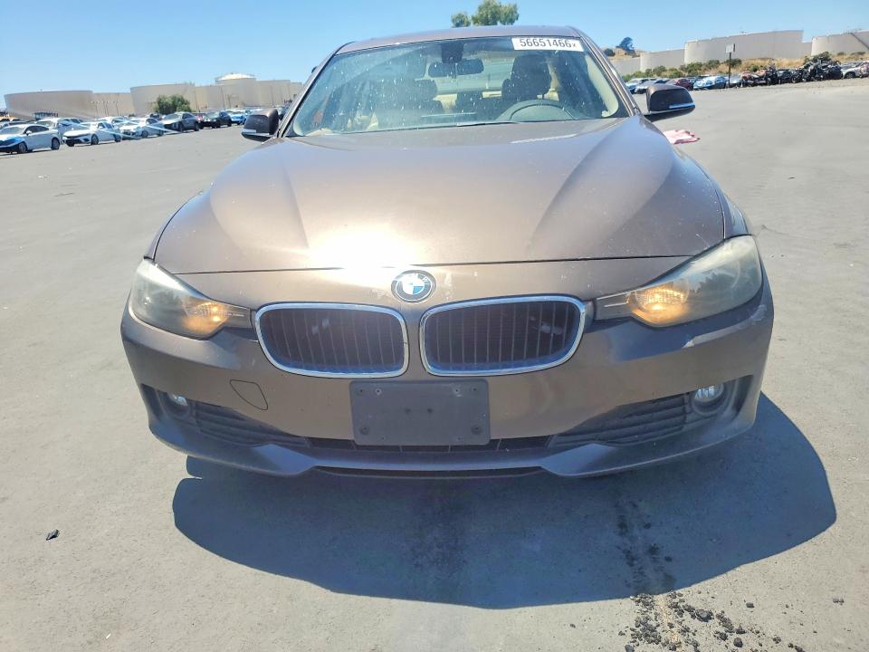 2014 BMW VIN WBA3B1C5XEK133832 COPART salvage auction — REAR END, Ca - Salvage Certificate, sold $1,400 on 2026-07-20 (photo 5)