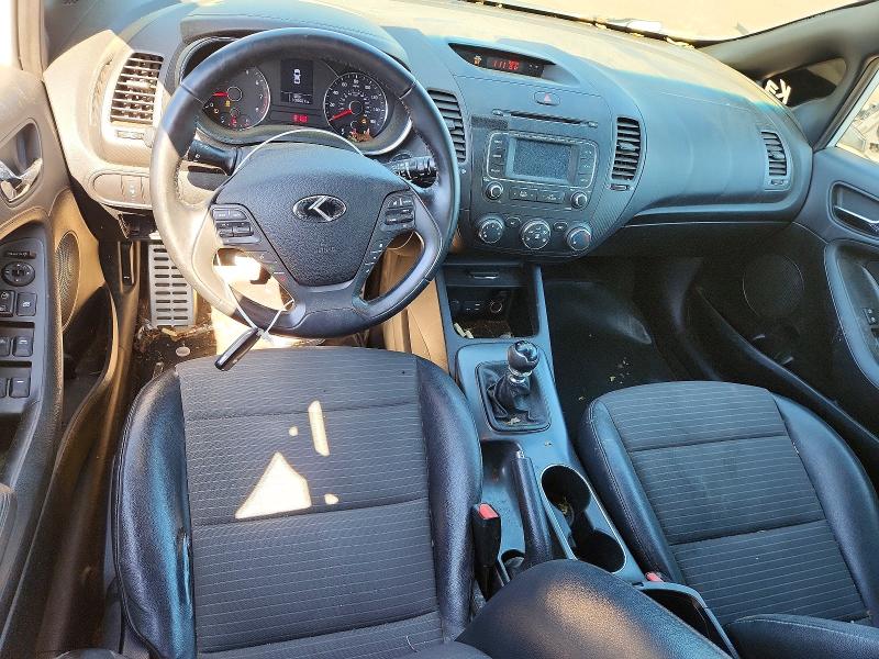 2016 Kia Forte VIN KNAFZ5A32G5632465 COPART salvage auction — SIDE, Ct - Cert Of Title-Salvage, sold $875 on 2026-07-17 (photo 8)