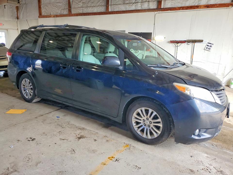 2011 Toyota Sienna VIN 5TDYK3DC1BS045516 COPART salvage auction — FRONT END, Ky - Cert Of Title-Salvage, sold $2,700 on 2026-07-13 (photo 4)