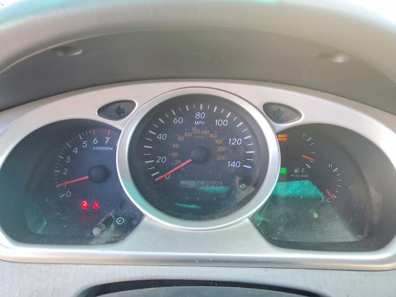2005 Toyota Highlander VIN JTEEP21A950072435 COPART salvage auction — MINOR DENT/SCRATCHES, Salvage Title, sold $625 on 2026-07-30 (photo 9)