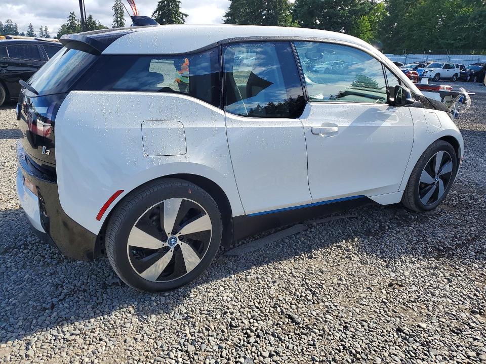 2017 BMW I3 VIN WBY1Z8C36HV890886 COPART salvage auction — MINOR DENT/SCRATCHES, Wa - Vehicle Cert Of Ownership-Titl, sold $4,800 on 2026-07-14 (photo 3)