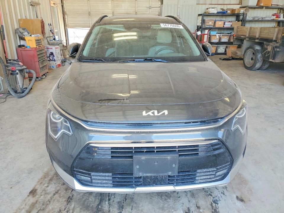 2023 Kia Niro VIN KNDCR3LE3P5053333 COPART salvage auction — REAR END, Salvage Title, sold $100 on 2026-07-24 (photo 5)