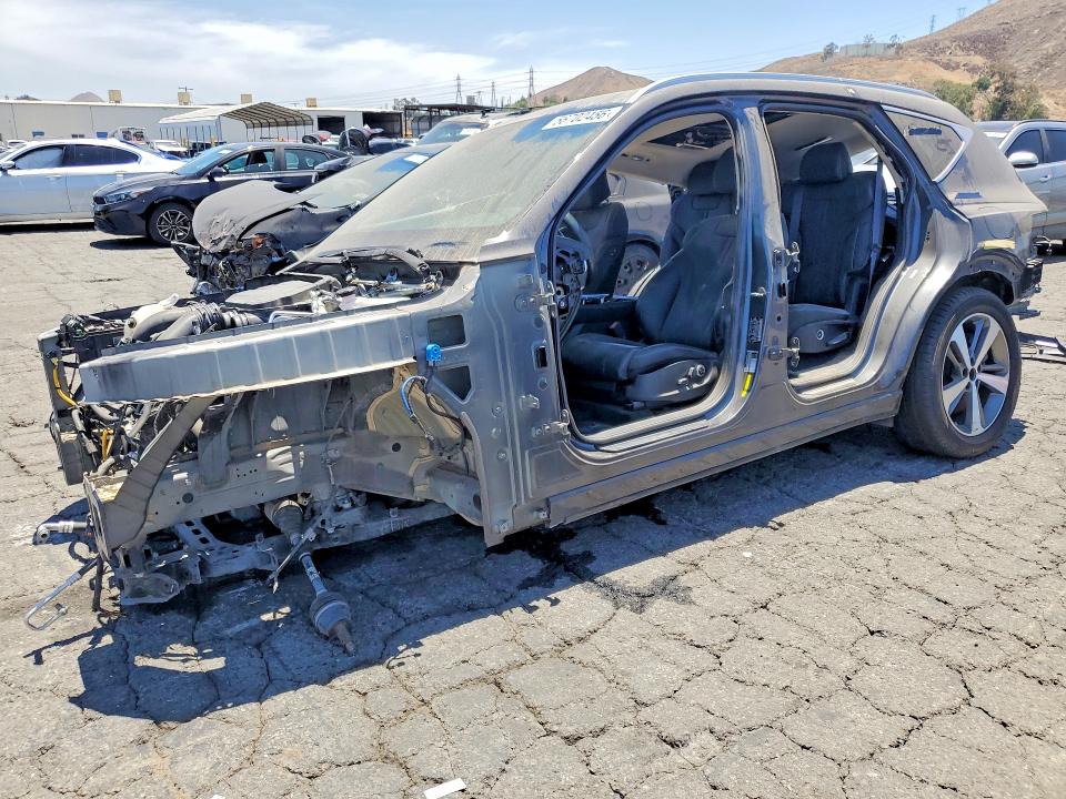 2022 Genesis Gv80 VIN KMUHCESC7NU076732 COPART salvage auction — STRIPPED, In - Cert Of Title-Salvage Title, sold $175 on 2026-07-27 (photo 1)