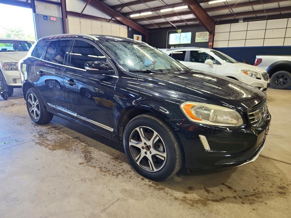 2015 Volvo Xc60 VIN YV4902RMXF2727830 COPART salvage auction — MINOR DENT/SCRATCHES, Ct - Certificate Of Title, sold $4,950 on 2026-07-02 (photo 4)