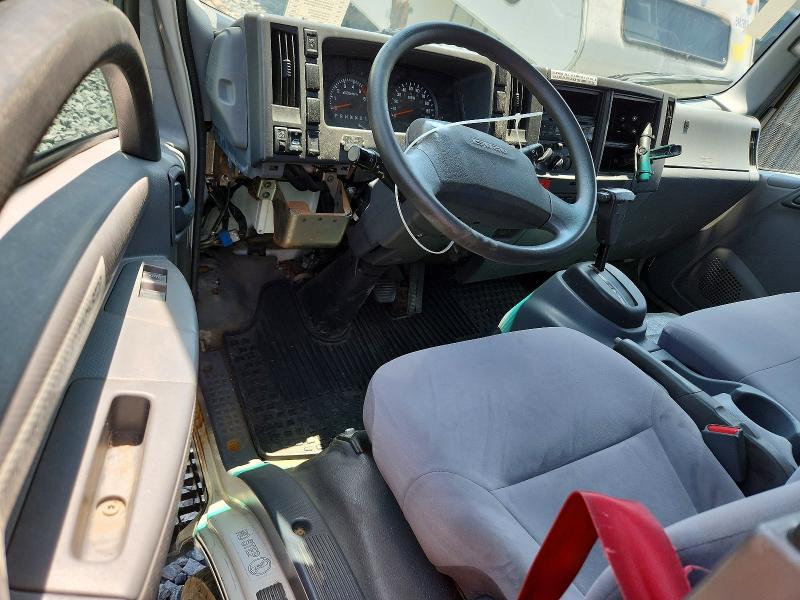 2016 Isuzu Npr VIN 54DC4W1B4GS814117 COPART salvage auction — MINOR DENT/SCRATCHES, MI - DEALER ONLY CLEAN TITLE (P), sold $3,450 on 2026-07-08 (photo 8)