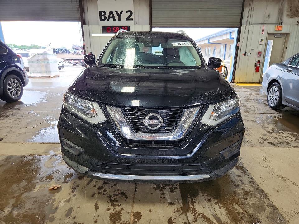 2017 Nissan Rogue VIN JN8AT2MV8HW251777 COPART salvage auction — SIDE, Il - Salvage Certificate, sold $1,850 on 2026-07-09 (photo 5)