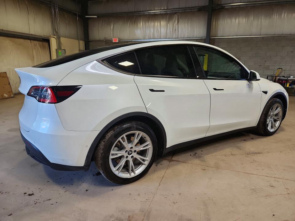 2021 Tesla Model y VIN 5YJYGDED2MF109150 COPART salvage auction — NORMAL WEAR, Wv - Certificate Of Title, sold $18,000 on 2026-07-23 (photo 3)