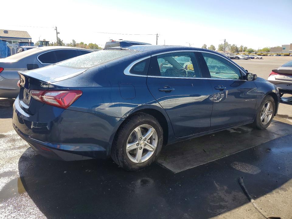 2022 Chevrolet Malibu VIN 1G1ZD5ST3NF133512 COPART salvage auction — MINOR DENT/SCRATCHES, Nv - Certificate Of Title, sold $7,600 on 2026-07-14 (photo 3)