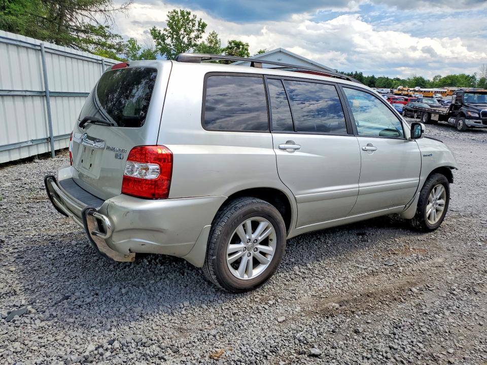 2006 Toyota Highlander hybrid VIN JTEEW21A060026688 COPART salvage auction — FRONT END, NY - MV-907A SALVAGE CERTIFICATE, sold $300 on 2026-07-13 (photo 3)