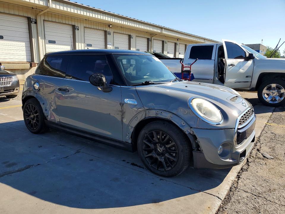 2015 Mini VIN WMWXP7C53FT740494 COPART salvage auction — SIDE, Ky - Cert Of Title-Salvage, sold $2,350 on 2026-07-06 (photo 4)