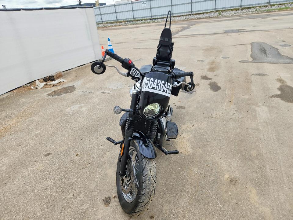 2018 Triumph motorcycle Speedmaster VIN SMTD46HL1JT870106 COPART salvage auction — MINOR DENT/SCRATCHES, AB - OOP - ACTIVE, sold $3,550 on 2026-07-08 (photo 2)