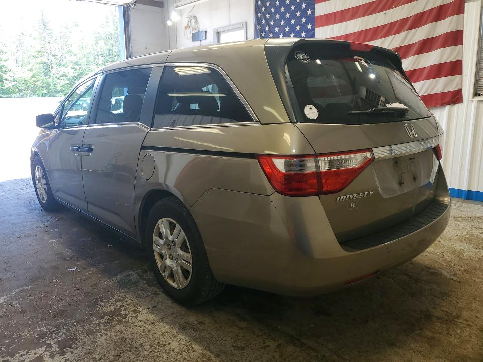 2012 Honda Odyssey VIN 5FNRL5H26CB144949 COPART salvage auction — MINOR DENT/SCRATCHES, Me - Certificate Of Title, sold $400 on 2026-07-02 (photo 2)