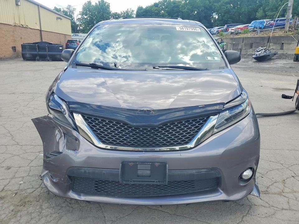 2017 Toyota Sienna VIN 5TDXZ3DC1HS849816 COPART salvage auction — FRONT END, Pa - Certificate Of Salvage, sold $10,400 on 2026-07-28 (photo 5)