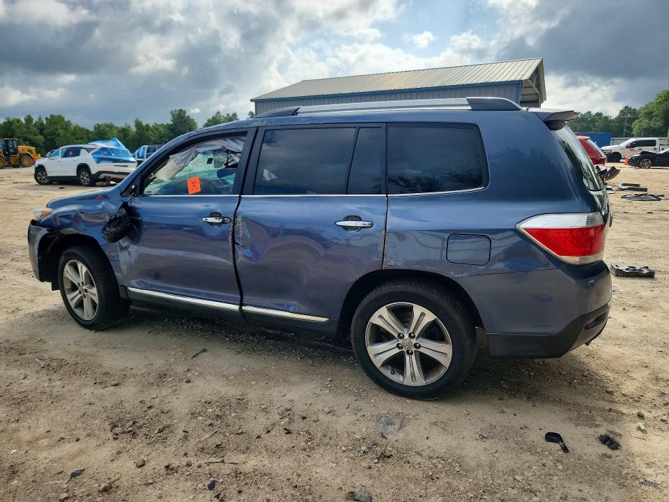 2013 Toyota VIN 5TDYK3EH1DS104531 COPART salvage auction — ROLLOVER, Fl - Certificate Of Title, sold $1,550 on 2026-07-06 (photo 2)