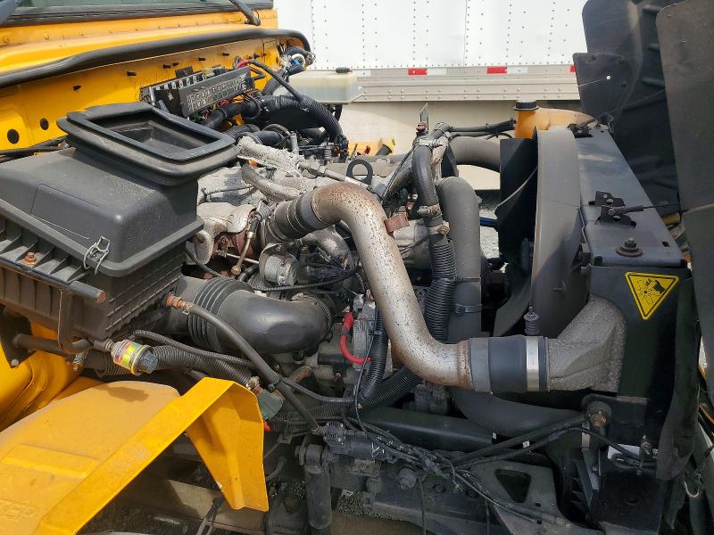 2015 Ic VIN 4DRBUAAPXFB643494 COPART salvage auction — MINOR DENT/SCRATCHES, Md - Certificate Of Title, sold $1,600 on 2026-09-04 (photo 7)