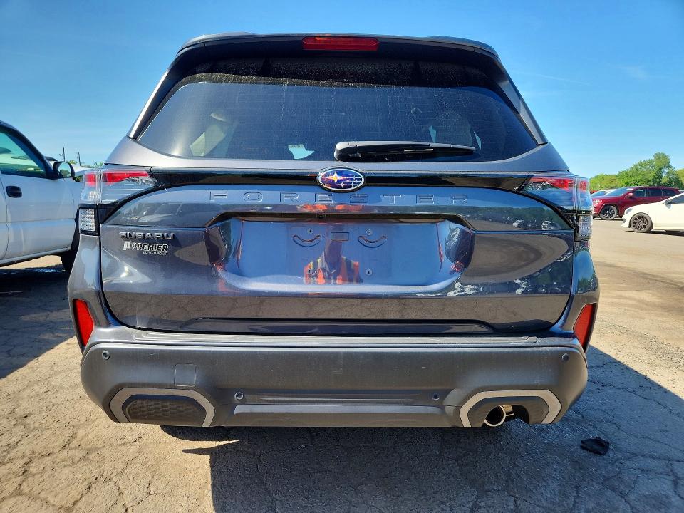2025 Subaru Forester VIN JF2SLDRC4SH472471 COPART salvage auction — FRONT END, Ct - Cert Of Title-Salvage, sold $7,400 on 2026-07-24 (photo 6)