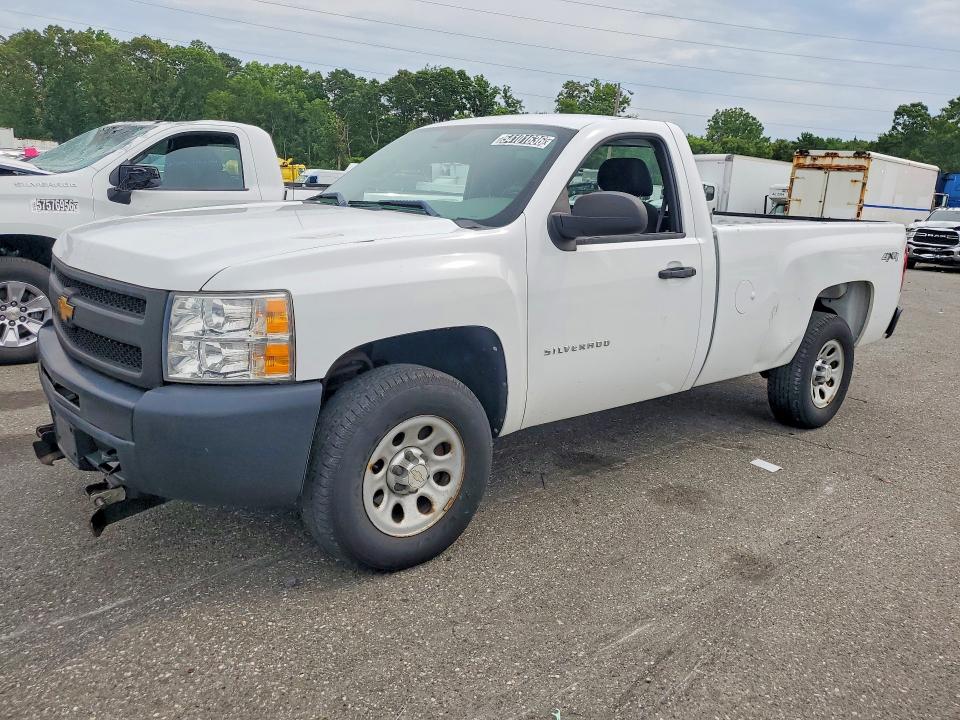 2012 Chevrolet Silverado VIN 1GCNKPE02CZ114504 COPART salvage auction — NORMAL WEAR, VA - CERT OF TITLE - SALVAGE, sold $150 on 2026-07-28 (photo 1)