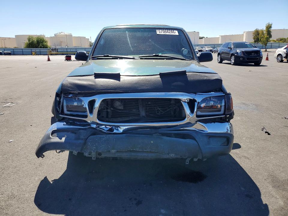 2002 Toyota Tacoma VIN 5TENL42N62Z048554 COPART salvage auction — FRONT END, Ca - Salvage Certificate, sold $2,650 on 2026-07-13 (photo 5)