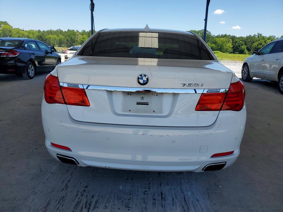 2011 BMW 7er VIN WBAKA8C57BCY37208 COPART salvage auction — FRONT END, GA - CERT OF TITLE-SALVAGE, sold $300 on 2026-07-30 (photo 6)