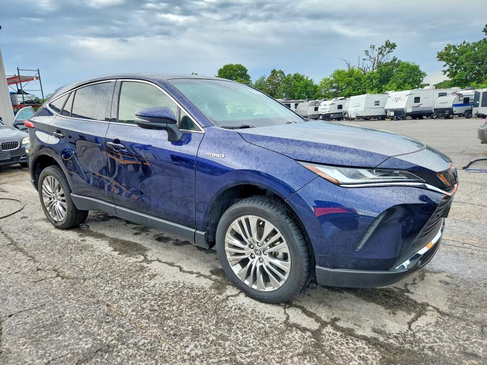 2021 Toyota Venza VIN JTEAAAAH7MJ014677 COPART salvage auction — ROOF, MO - SALVAGE CERTIFICATE OF TITLE, sold $100 on 2026-07-29 (photo 4)