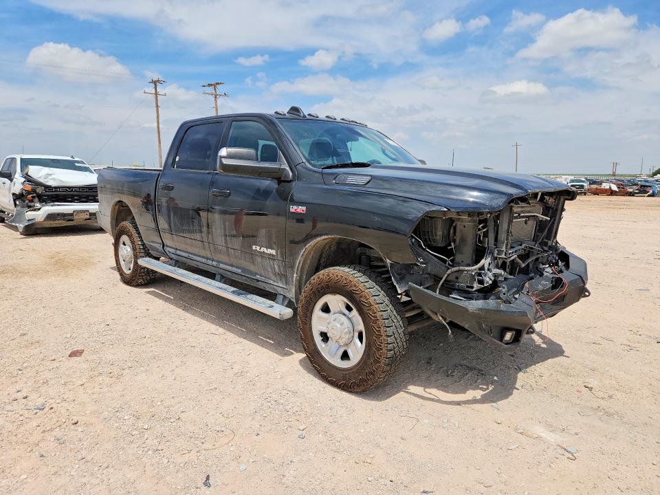 2022 Ram VIN 3C6UR5DJ6NG254944 COPART salvage auction — FRONT END, Tx - Salvage Vehicle Title, sold $500 on 2026-07-29 (photo 4)