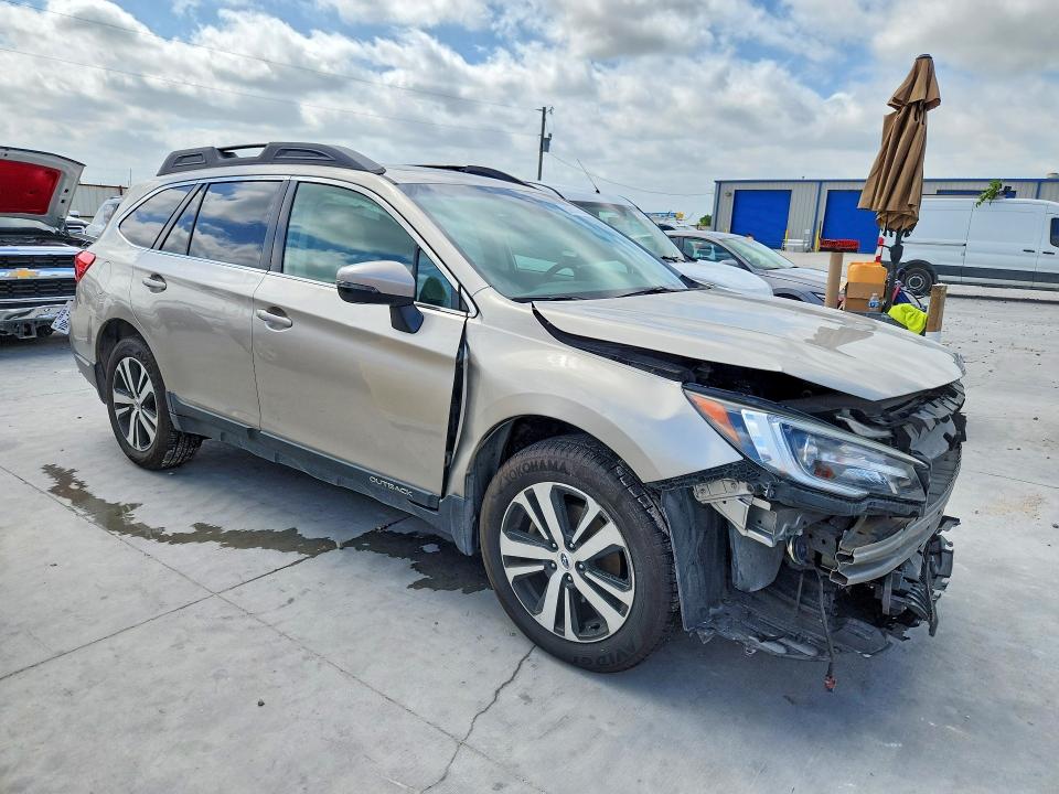 2018 Subaru Outback VIN 4S4BSANC2J3280589 COPART salvage auction — FRONT END, Tx - Salvage Vehicle Title, sold $1,700 on 2026-07-10 (photo 4)
