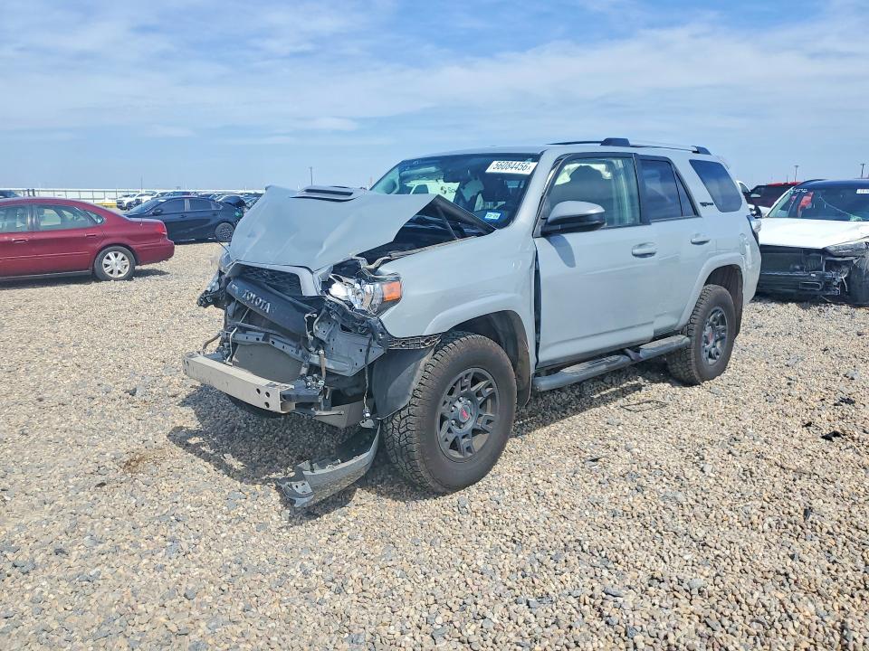 2017 Toyota 4runner VIN JTEBU5JR9H5432099 COPART salvage auction — FRONT END, Salvage Title, sold $6,100 on 2026-07-28 (photo 1)