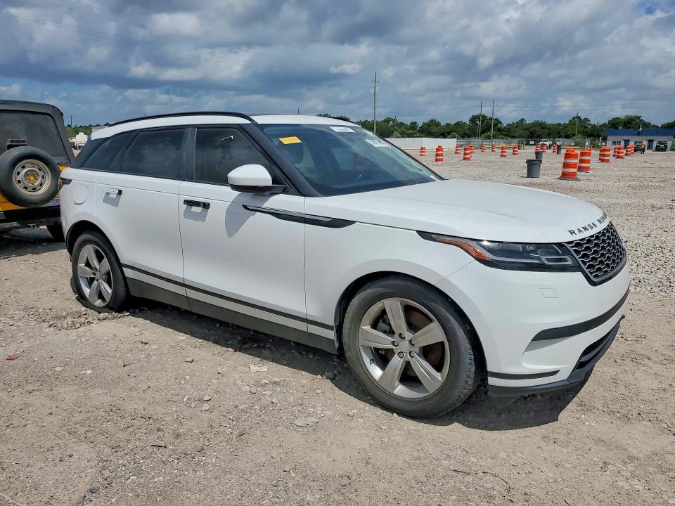 2018 Land rover RANGE ROVER VIN SALYB2RV7JA730158 COPART salvage auction — MINOR DENT/SCRATCHES, Tx - Certificate Of Title, sold $11,600 on 2026-07-29 (photo 4)