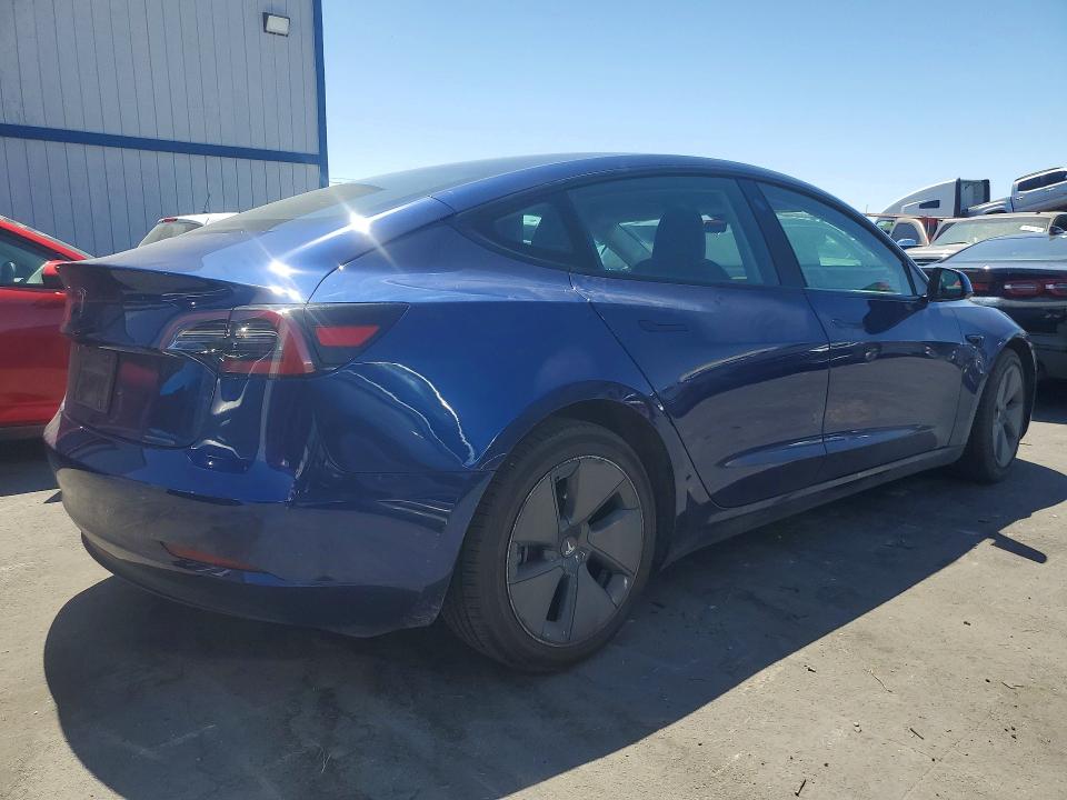 2023 Tesla Model 3 VIN 5YJ3E1EA9PF677632 COPART salvage auction — SIDE, Nv - Salvage Title, sold $8,200 on 2026-07-15 (photo 3)