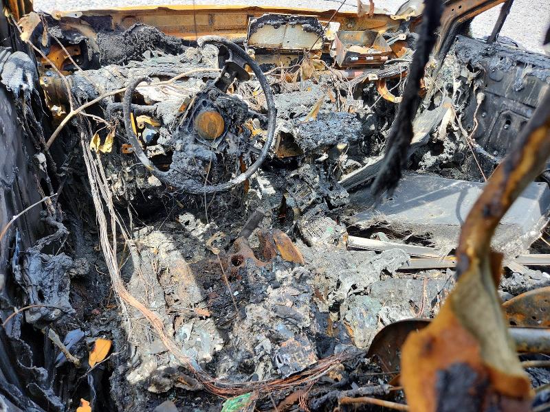2021 Lexus Nx 300 VIN JTJGARDZ8M5029230 COPART salvage auction — INTERIOR BURN, Mo - Salvage Certificate Of Title, sold $325 on 2026-07-14 (photo 8)