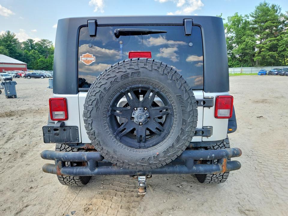 2010 Jeep Wrangler / VIN 1J4AA2D16AL229826 COPART salvage auction — MINOR DENT/SCRATCHES, Ma - Certificate Of Title, sold $675 on 2026-07-09 (photo 6)