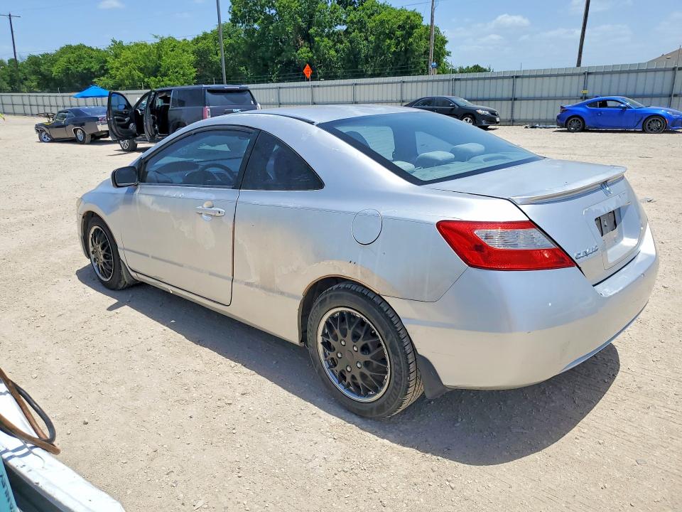 2010 Honda Civic VIN 2HGFG1B68AH520474 COPART salvage auction — NORMAL WEAR, Tx - Certificate Of Title, sold $925 on 2026-07-09 (photo 2)