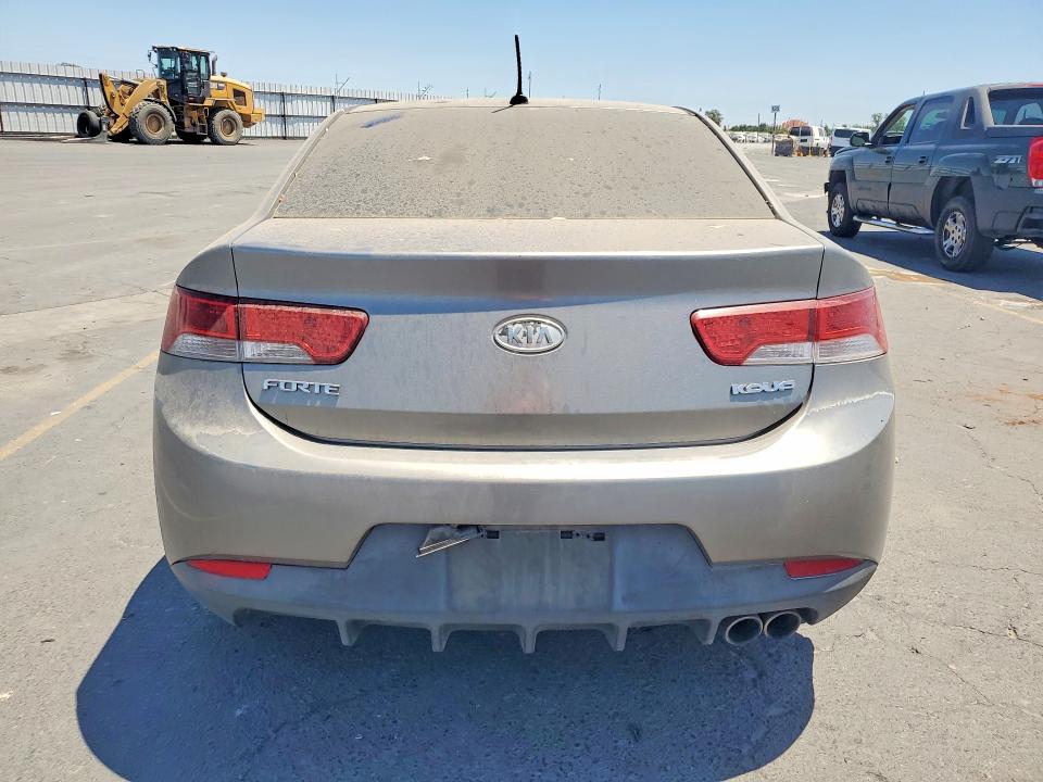2010 Kia Forte VIN KNAFU6A24A5187679 COPART salvage auction — FRONT END, Ca - Salvage Certificate, sold $275 on 2026-07-13 (photo 6)