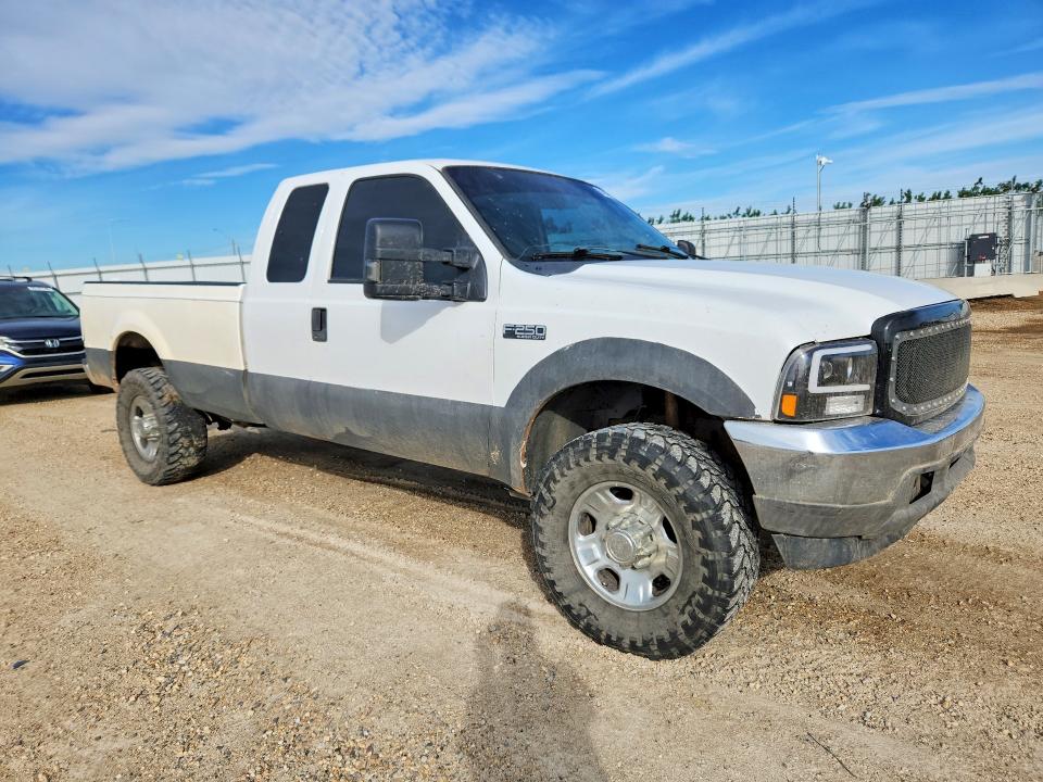 2003 Ford F-250 super duty VIN 1FTNX21L03EC19666 COPART salvage auction — MINOR DENT/SCRATCHES, Ab - Bos - Active, sold $625 on 2026-07-09 (photo 4)