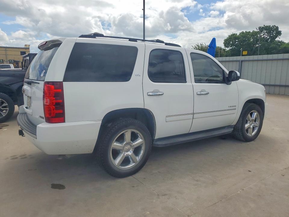 2011 Chevrolet Tahoe VIN 1GNSKCE01BR127729 COPART salvage auction — SIDE, Tx - Salvage Vehicle Title, sold $1,300 on 2026-07-02 (photo 3)