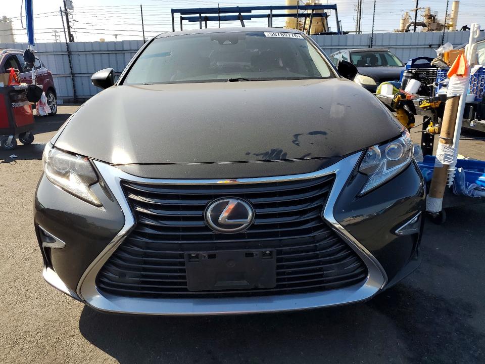 2018 Lexus VIN JTHBK1GG9J2261918 COPART salvage auction — REAR END, Ca - Salvage Certificate, sold $7,800 on 2026-07-29 (photo 5)