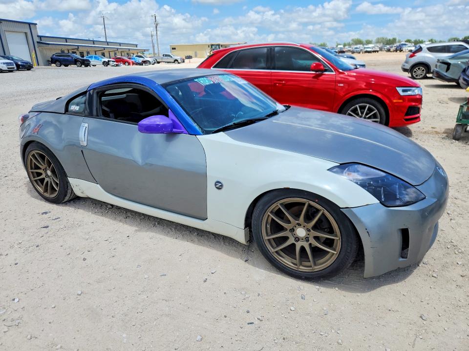 2005 Nissan 350z VIN JN1AZ34E55M654299 COPART salvage auction — MINOR DENT/SCRATCHES, TX - CERTIFICATE OF TITLE, sold $400 on 2026-07-20 (photo 4)
