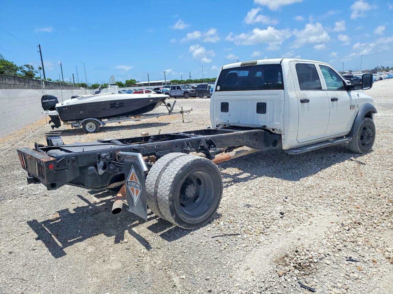 2011 Dodge Ram 4500 VIN 3D6WA6CL1BG570615 COPART salvage auction — Normal Wear, FL - CERTIFICATE OF TITLE, sold $1,650 on 2026-06-30 (photo 4)