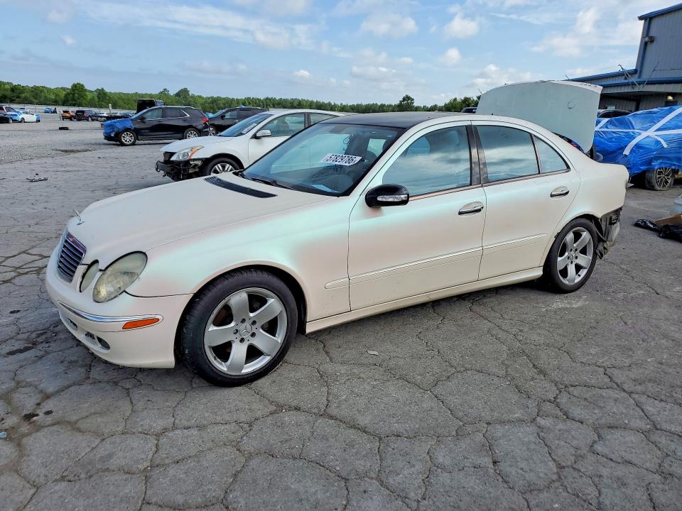2004 Mercedes-benz E-klasse VIN WDBUF70J94A462220 COPART salvage auction — REAR END, Tn - Salvage Certificate, sold $600 on 2026-08-29 (photo 1)