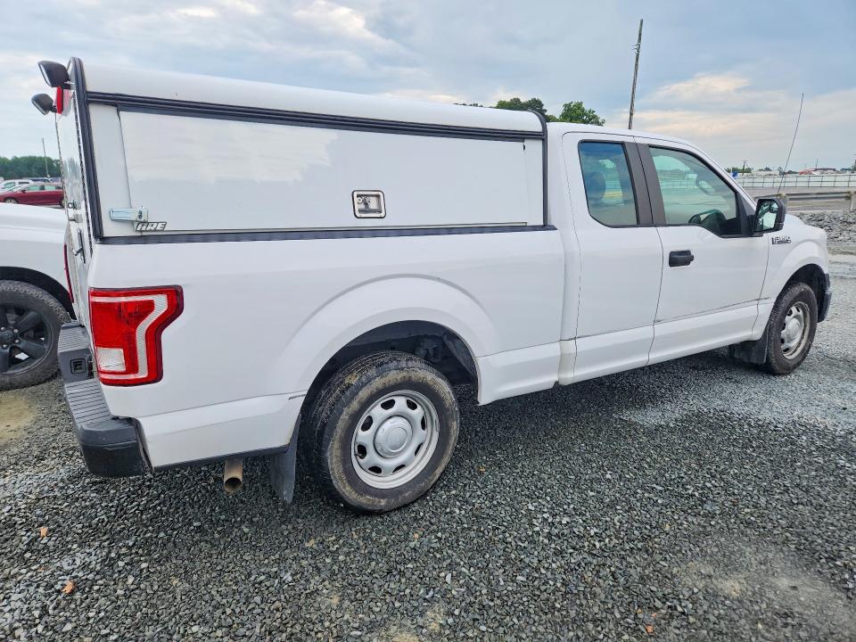2017 Ford F-150 VIN 1FTEX1C89HKD20068 COPART salvage auction — MINOR DENT/SCRATCHES, NC - DEALER ONLY CLEAN TITLE, sold $2,600 on 2026-07-09 (photo 3)