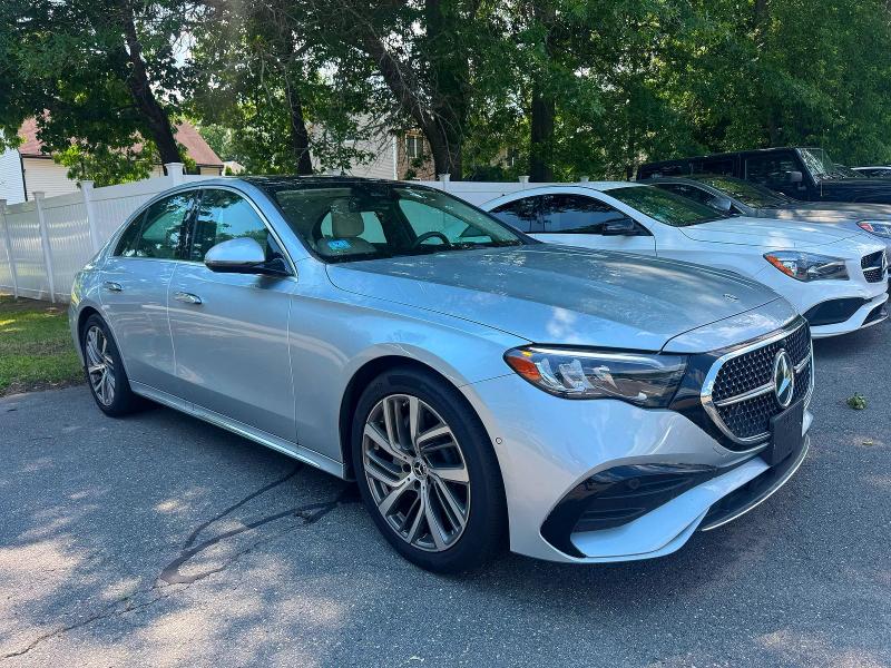 2025 Mercedes-benz E-class VIN W1KLF4HB4SA109122 COPART salvage auction — NORMAL WEAR, Ma - Certificate Of Title (P), sold $54,500 on 2026-07-31 (photo 1)
