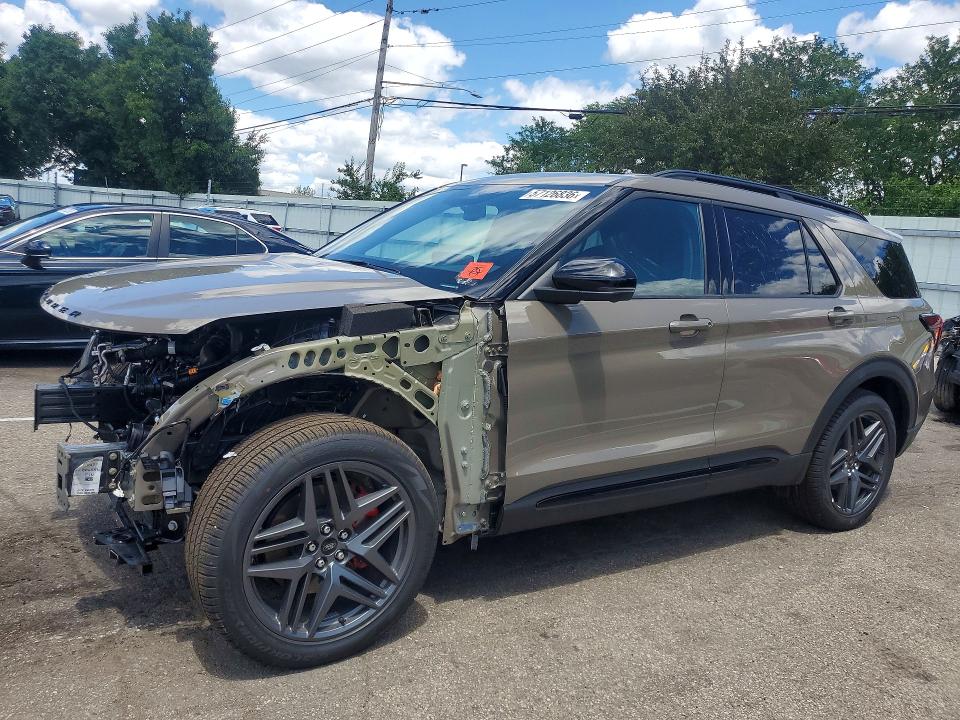 2026 Ford Explorer VIN 1FMWK8GC4TGB43401 COPART salvage auction — FRONT END, Oh - Cert Of Title-Salvage, sold $23,300 on 2026-07-04 (photo 1)
