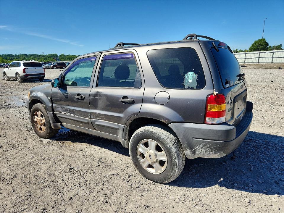 2004 Ford Escape VIN 1FMYU03104DA17712 COPART salvage auction — SIDE, Il - Certificate Of Title, sold $250 on 2026-07-04 (photo 2)