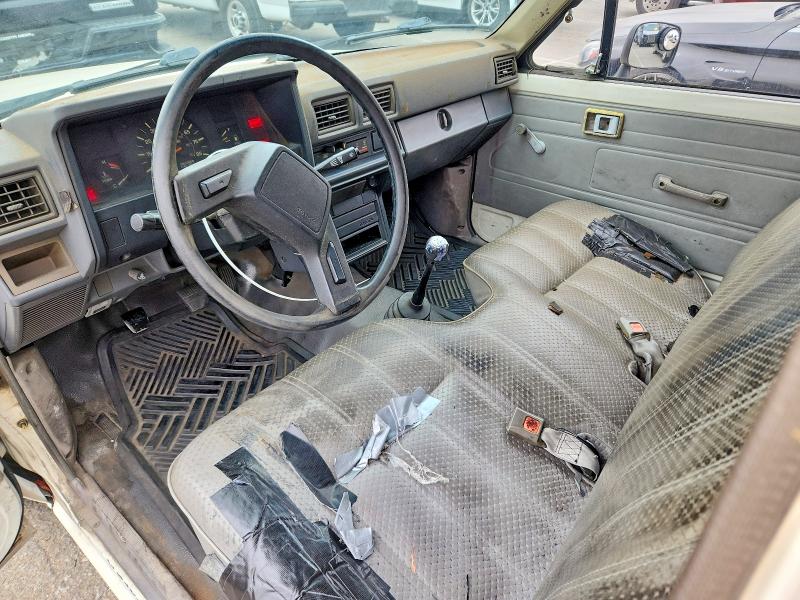 1984 Toyota Pickup VIN JT4RN55E5E5015064 COPART salvage auction — NORMAL WEAR, CA - APP FOR DUP CLEAN OR AC, sold $1,100 on 2026-07-30 (photo 8)