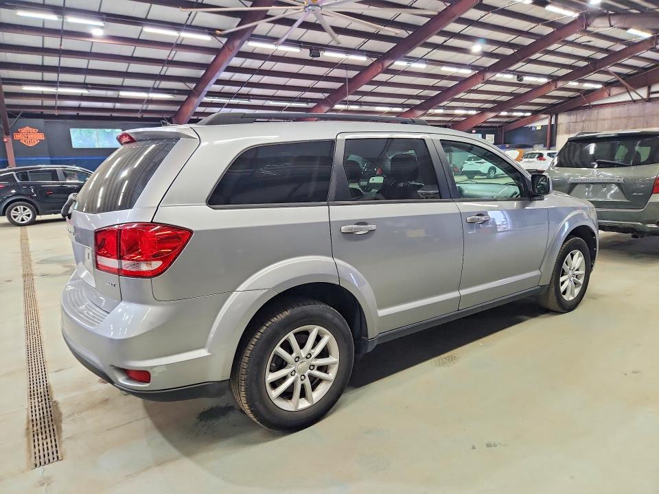 2015 Dodge Journey VIN 3C4PDDBGXFT618720 COPART salvage auction — MINOR DENT/SCRATCHES, RI - CERTIFICATE OF TITLE, sold $1,050 on 2026-07-30 (photo 3)
