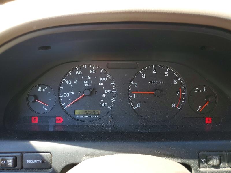 1998 Infiniti I30 VIN JNKCA21A1WT603722 COPART salvage auction — MINOR DENT/SCRATCHES, Ca - Dis/Dlr/Exp Only Clean Title (P), sold $10 on 2026-09-22 (photo 9)