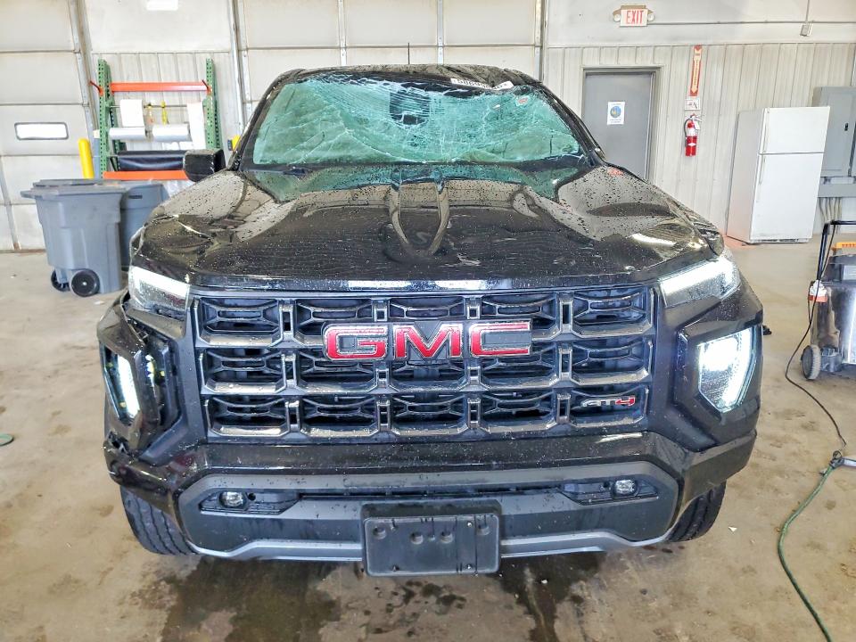 2023 Gmc Canyon VIN 1GTP6DEK7P1135236 COPART salvage auction — FRONT END, Co - Public - Salvage Title, sold $7,900 on 2026-08-25 (photo 5)