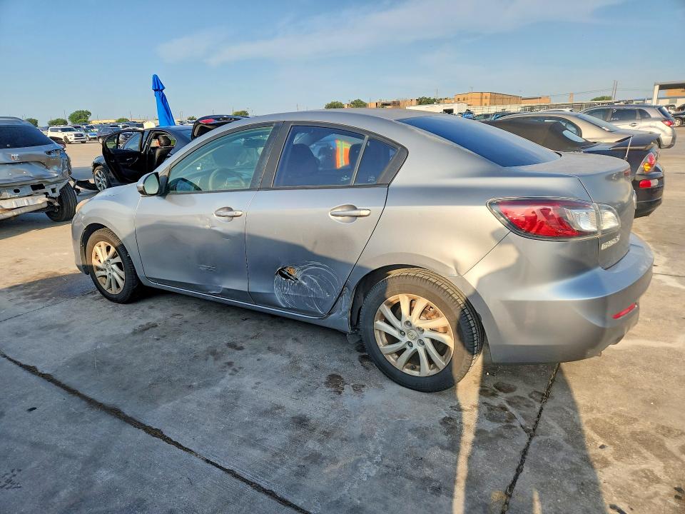 2012 Mazda 3 VIN JM1BL1V73C1677828 COPART salvage auction — SIDE, Tx - Salvage Vehicle Title, sold $275 on 2026-07-09 (photo 2)