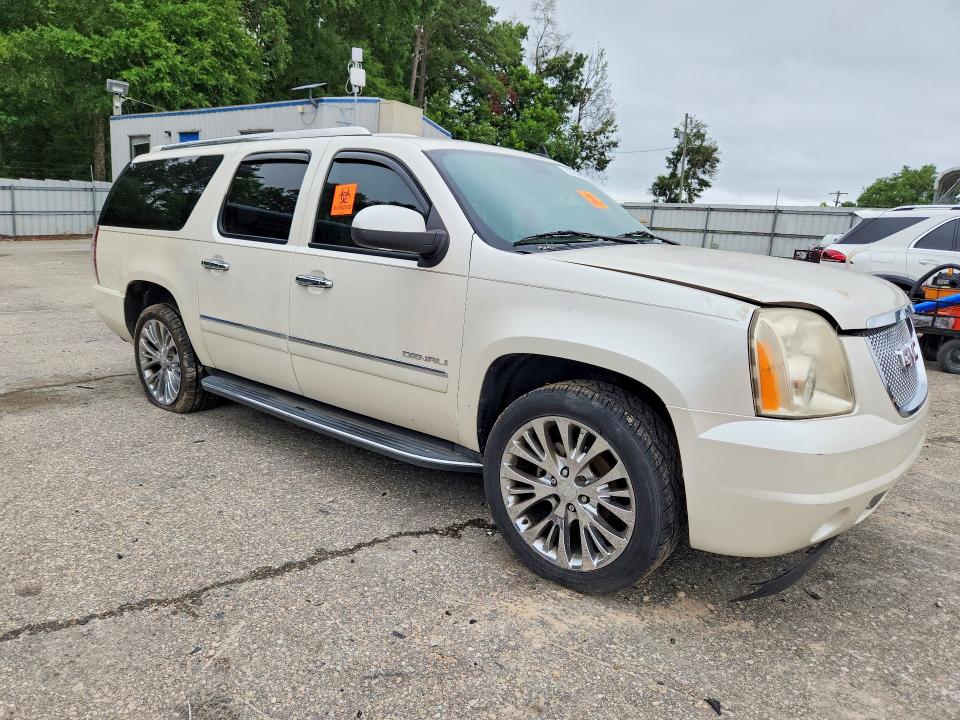 2012 Gmc Yukon xl VIN 1GKS2MEF3CR107460 COPART salvage auction — SIDE, Fl - Certificate Of Title (P), sold $450 on 2026-07-22 (photo 4)